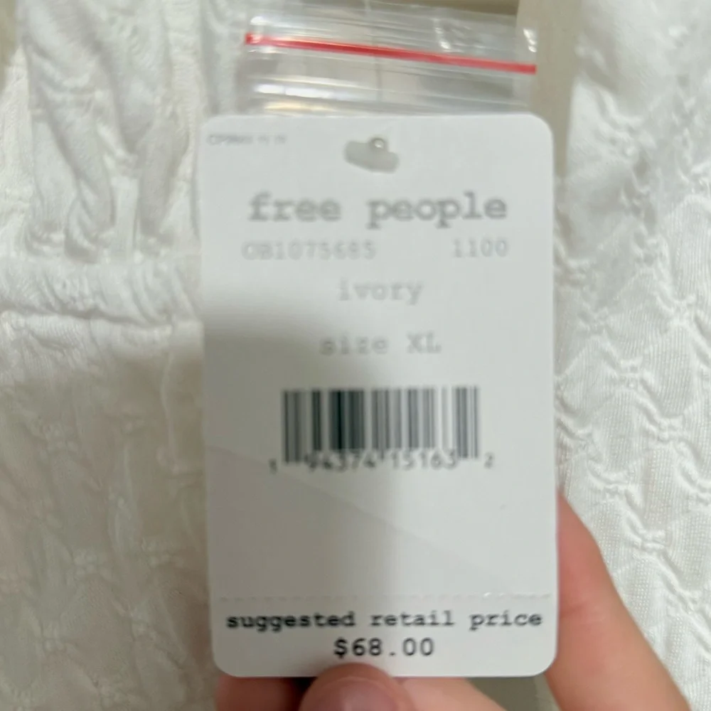 NWT Free People Ladybug long sleeve top in ivory size XL